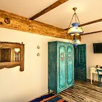Guest house Cuibul De La Mare