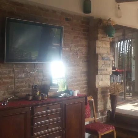 Cuibul De La Mare Casa de hóspedes